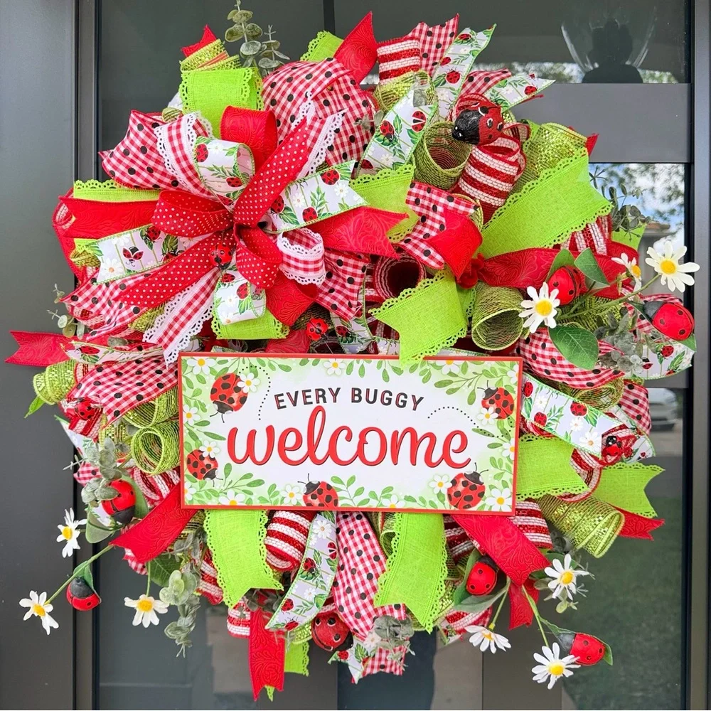 Welcome Ladybug 🐞 Wreatg
